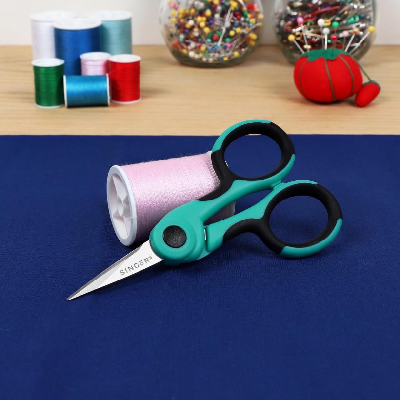 SINGER 00557 4-1/2-Inch ProSeries Detail Scissors with Nano Tip - Image 7